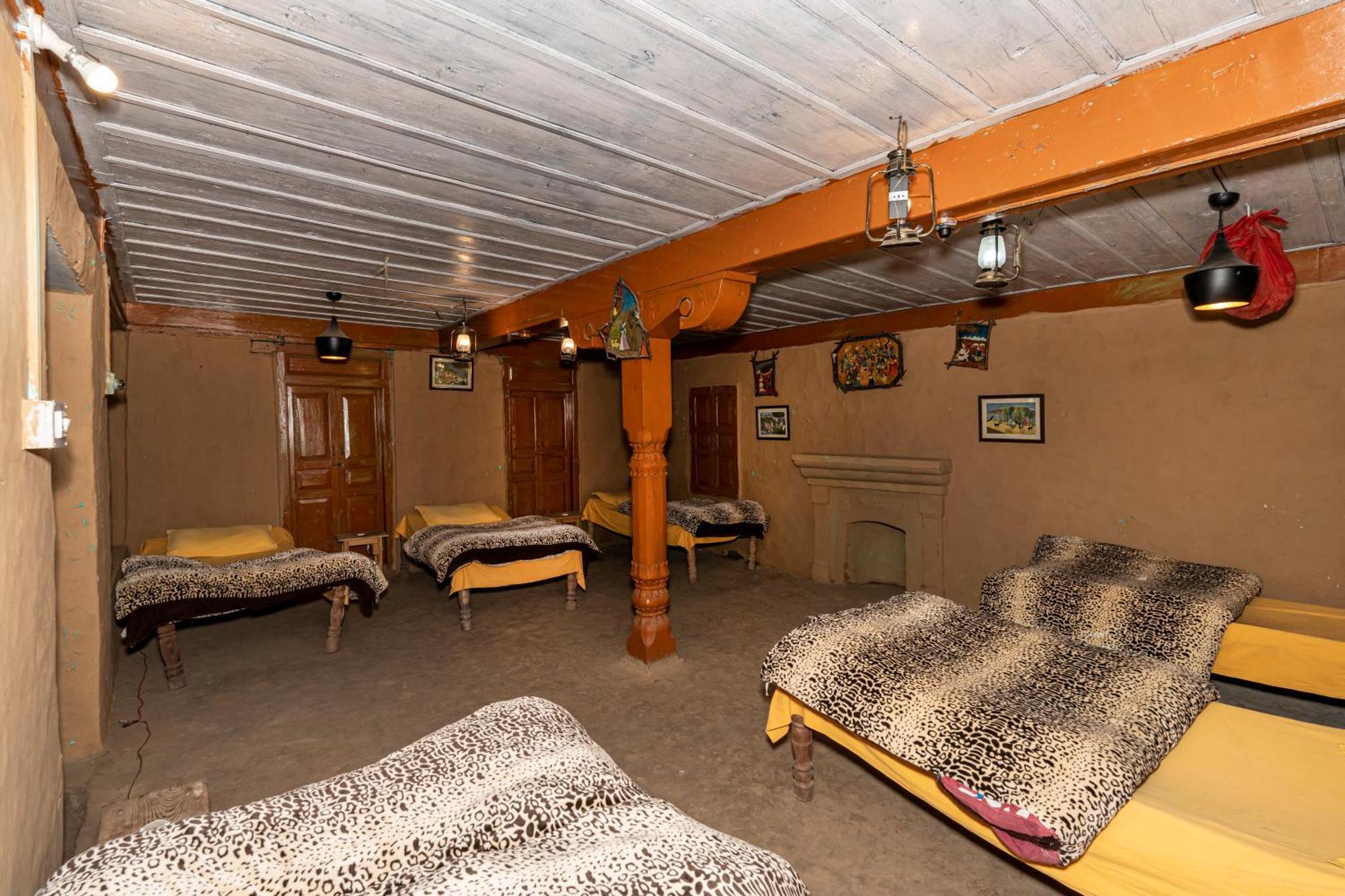 Homestay Notonmap - Mystic Village Khajjiar